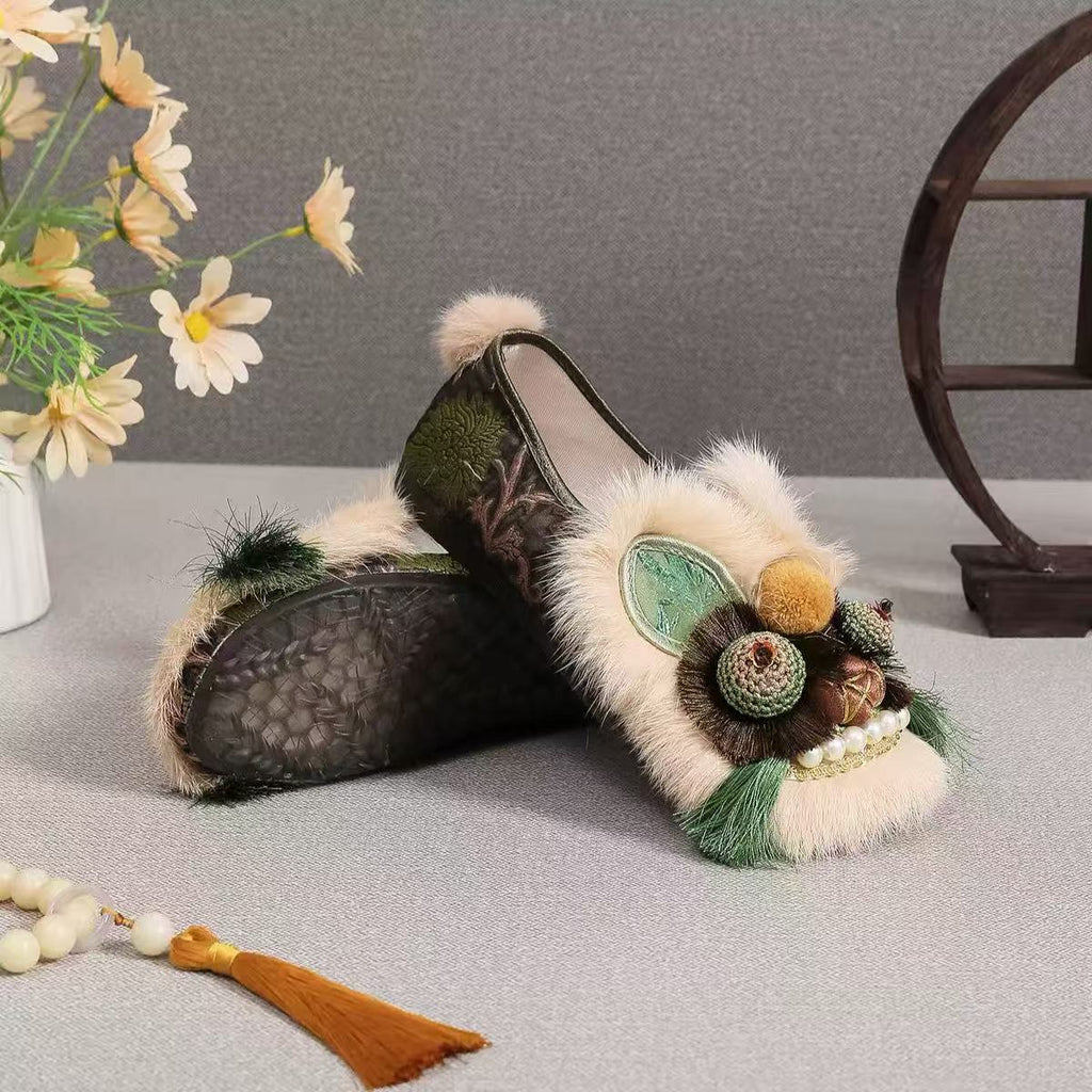 Hand-Embroidered Tiger Head Slippers | Chinese Intangible Cultural Heritage Folk Craft |