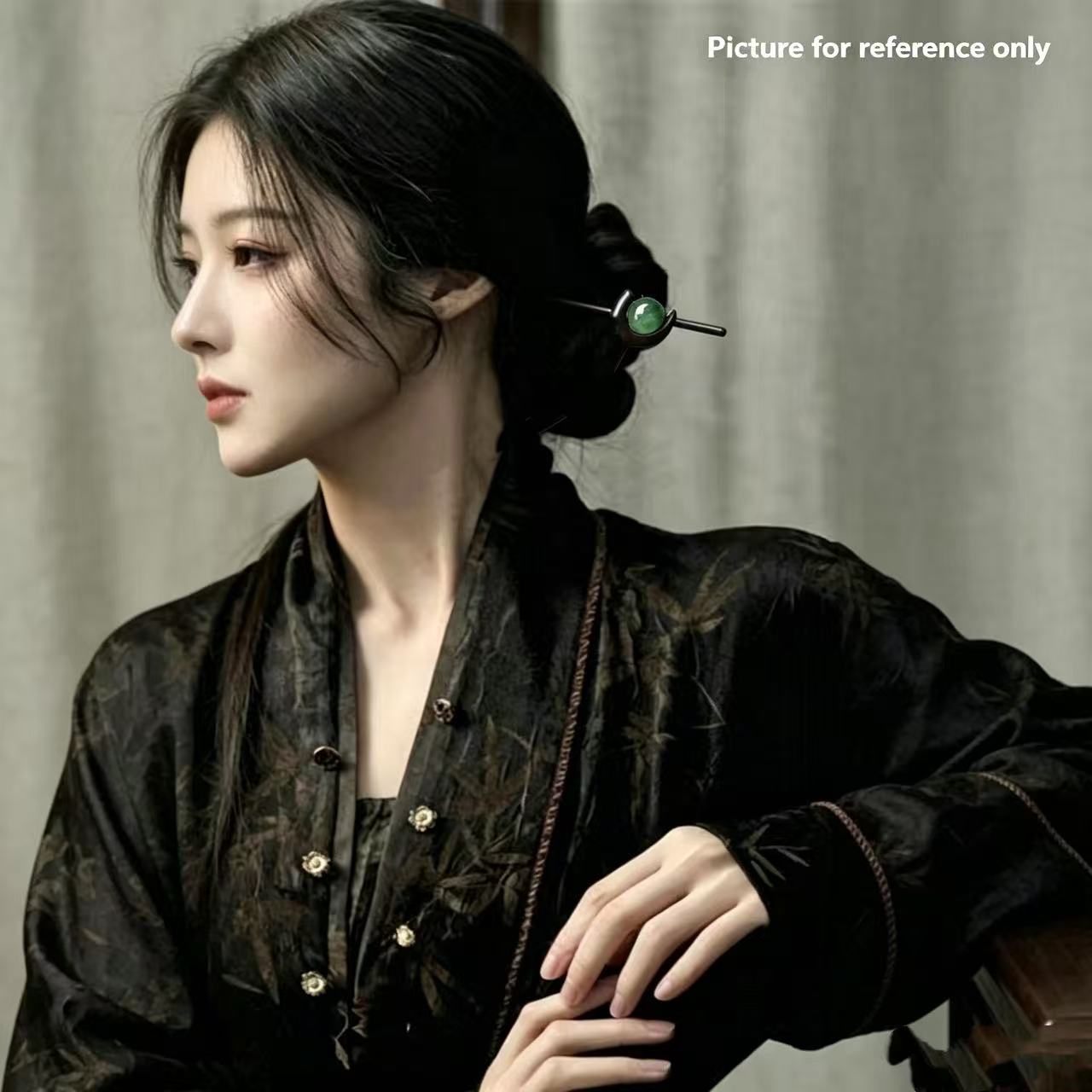 Verdant Bond | Green Jade Ebony Hairpin