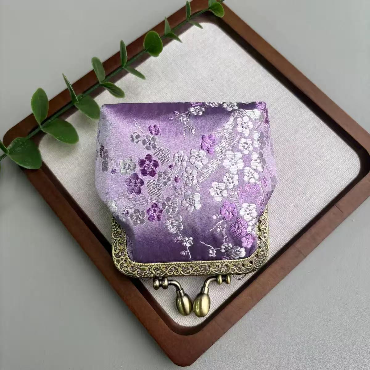 Hand woven Brocade Kiss Lock Coin Purse
