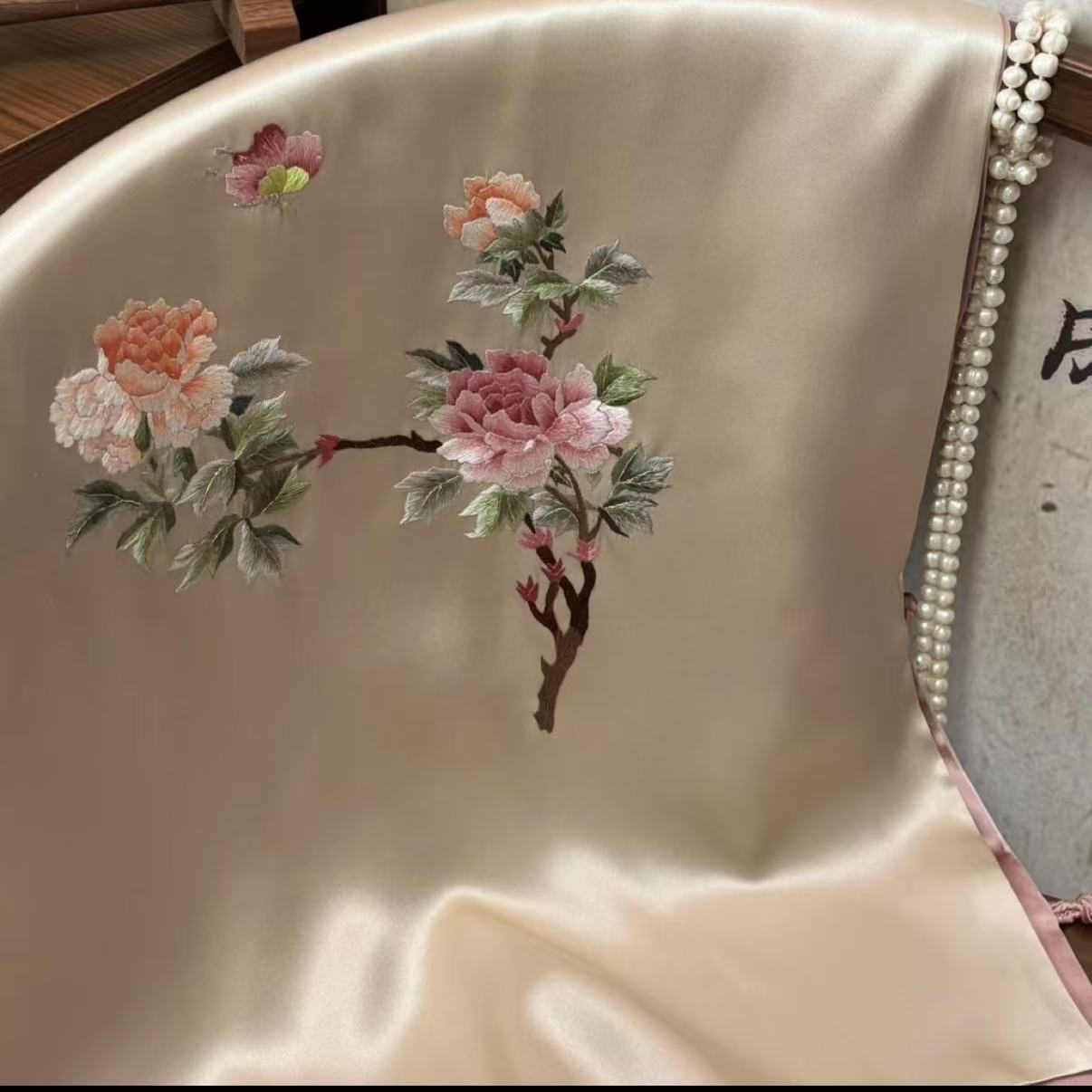 Hand-Embroidered Peony Silk Shawl | 100% Mulberry Silk Reversible Wrap (175cm x 45cm / 68.9" x 17.7")