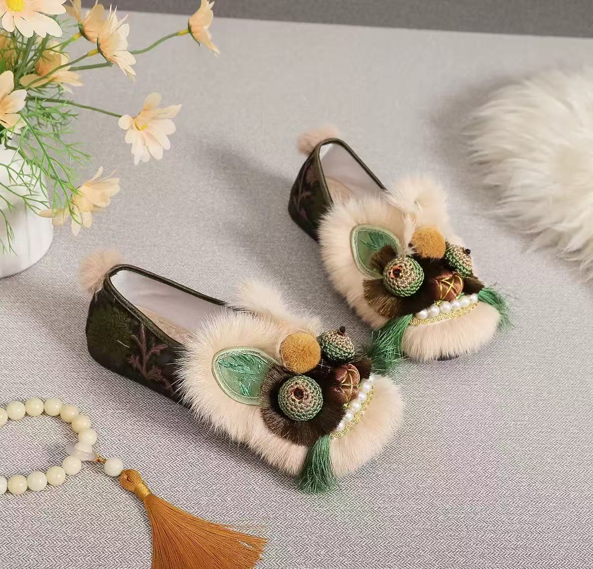 Hand-Embroidered Tiger Head Slippers | Chinese Intangible Cultural Heritage Folk Craft |