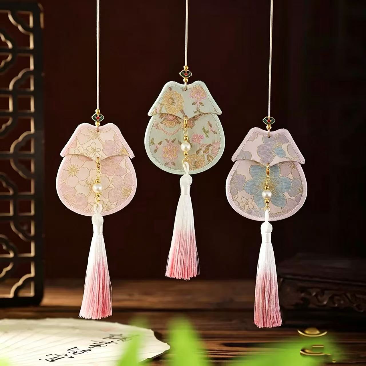 Traditional Chinese Song Brocade Sachet Ornament | Handcrafted Embroidered Pouch with Tassel for Jewelry Storage, Car & Home Decor