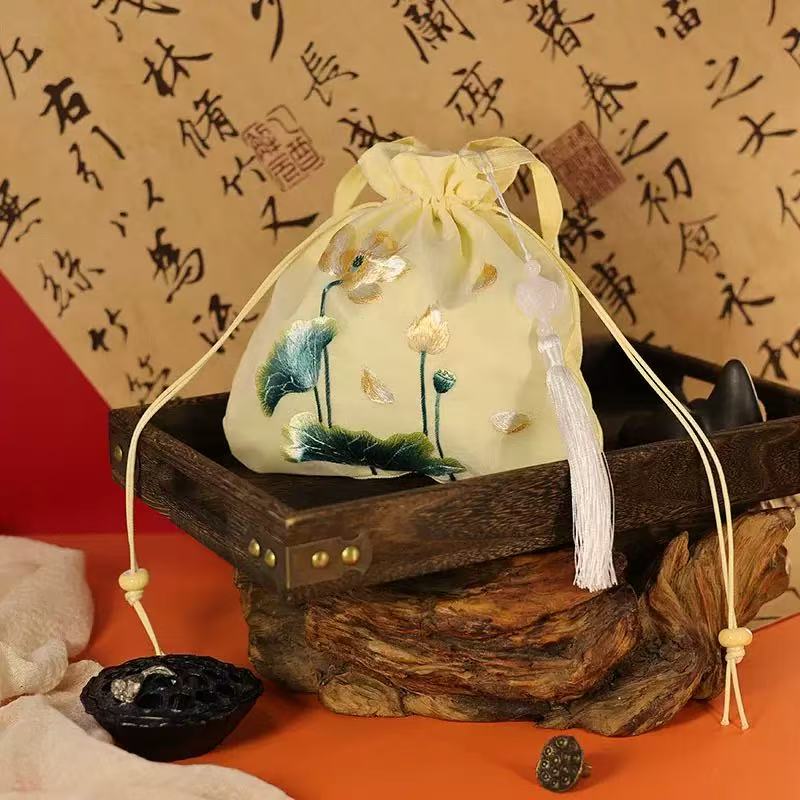 Embroidered Drawstring Bucket Bag - Premium Suzhou Embroidery Gift Pouch, Multi-Style Options