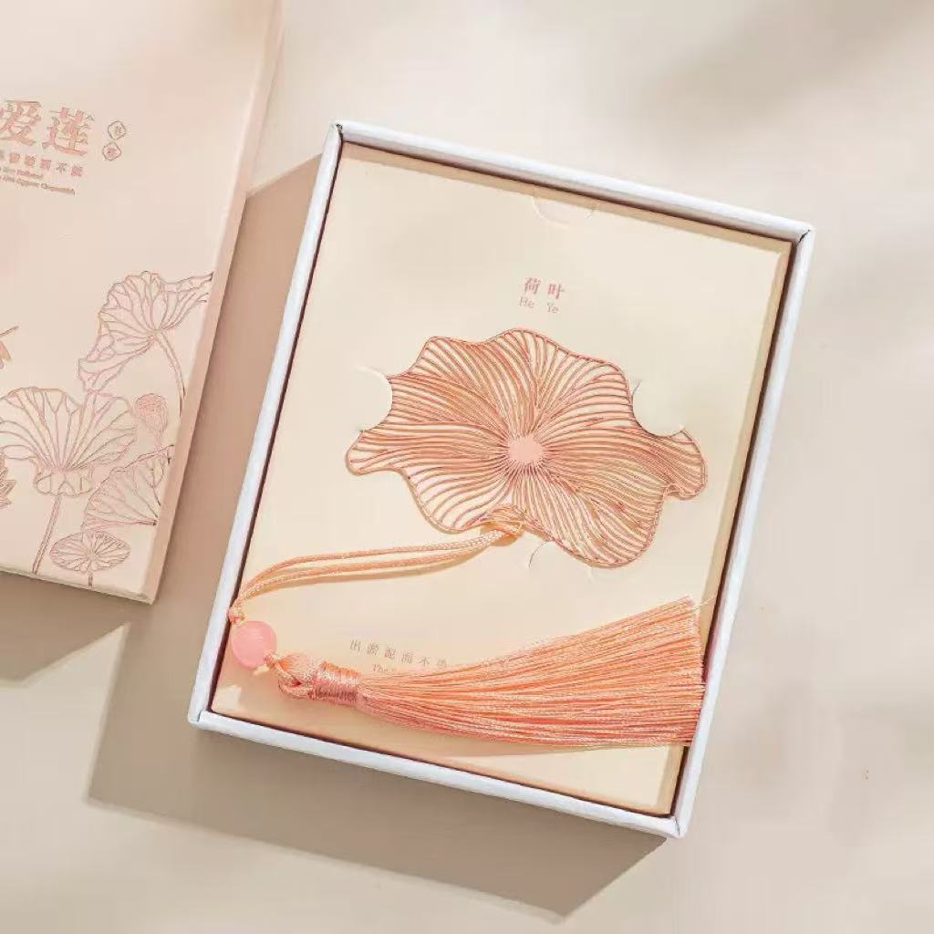Engraved Hollow Gold-Plated Lotus Bookmark with Tassel